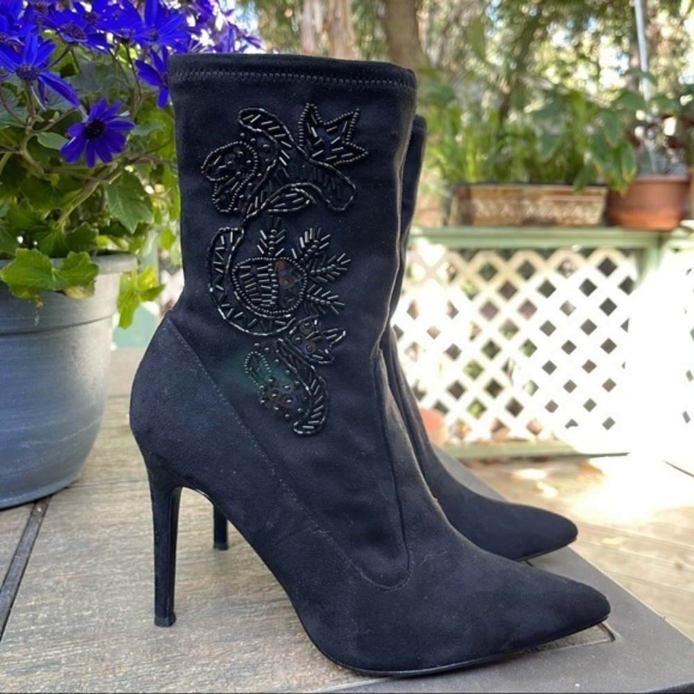 NWOB Nina Beaded Fabric Heeled Booties | 9M